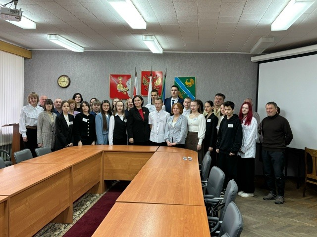 Необычный день в администрации Верховажского округа!   Сегодня у нас произошло настоящее событие – День самоуправления.